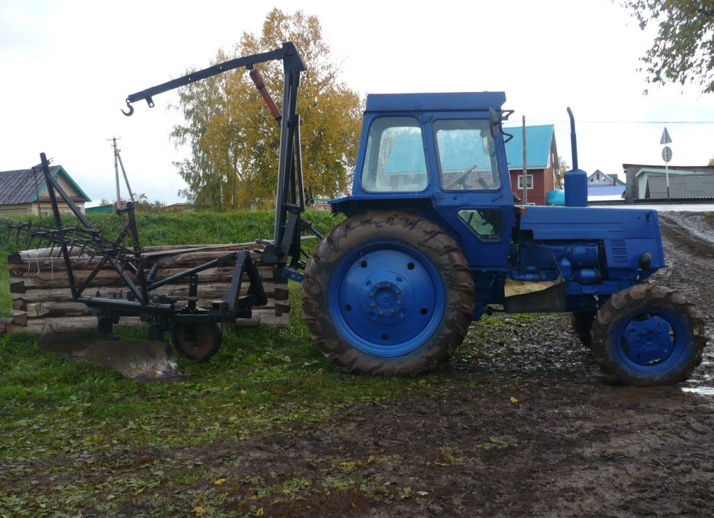 Права на трактор в Астраханской области